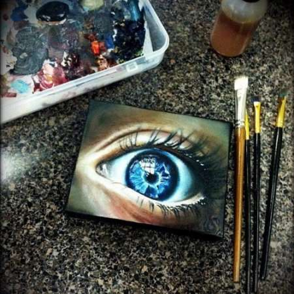 eye2.jpg