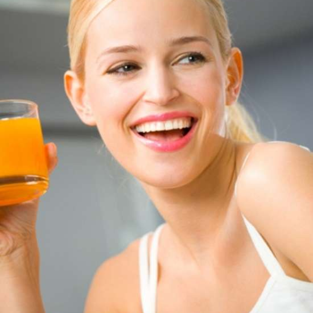 drinking-orange-juice1.jpg