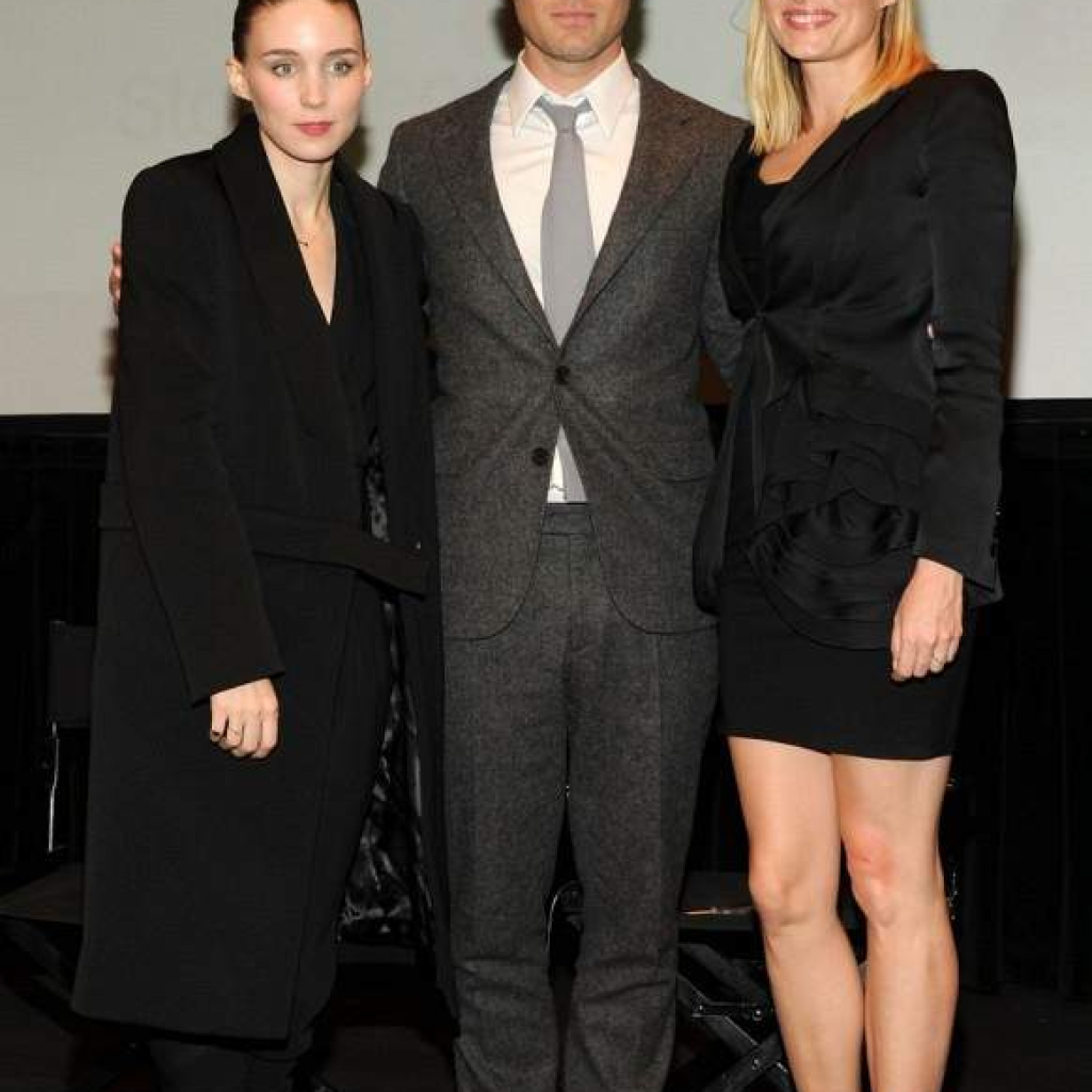 JUDE-LAW-ROONEY-MARA-VINESSA-SHAW.jpg