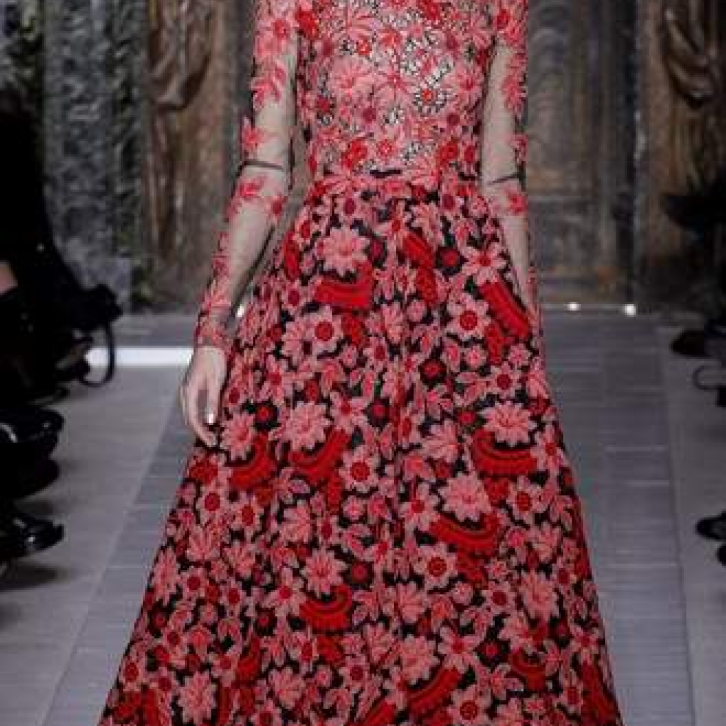 VALENTINO111.jpg