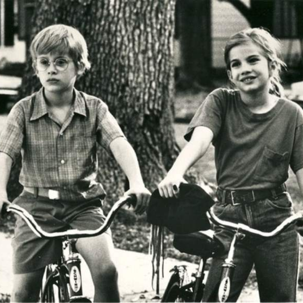 ANNA-CHLUMSKY-MACAULAY-CULKIN.jpg