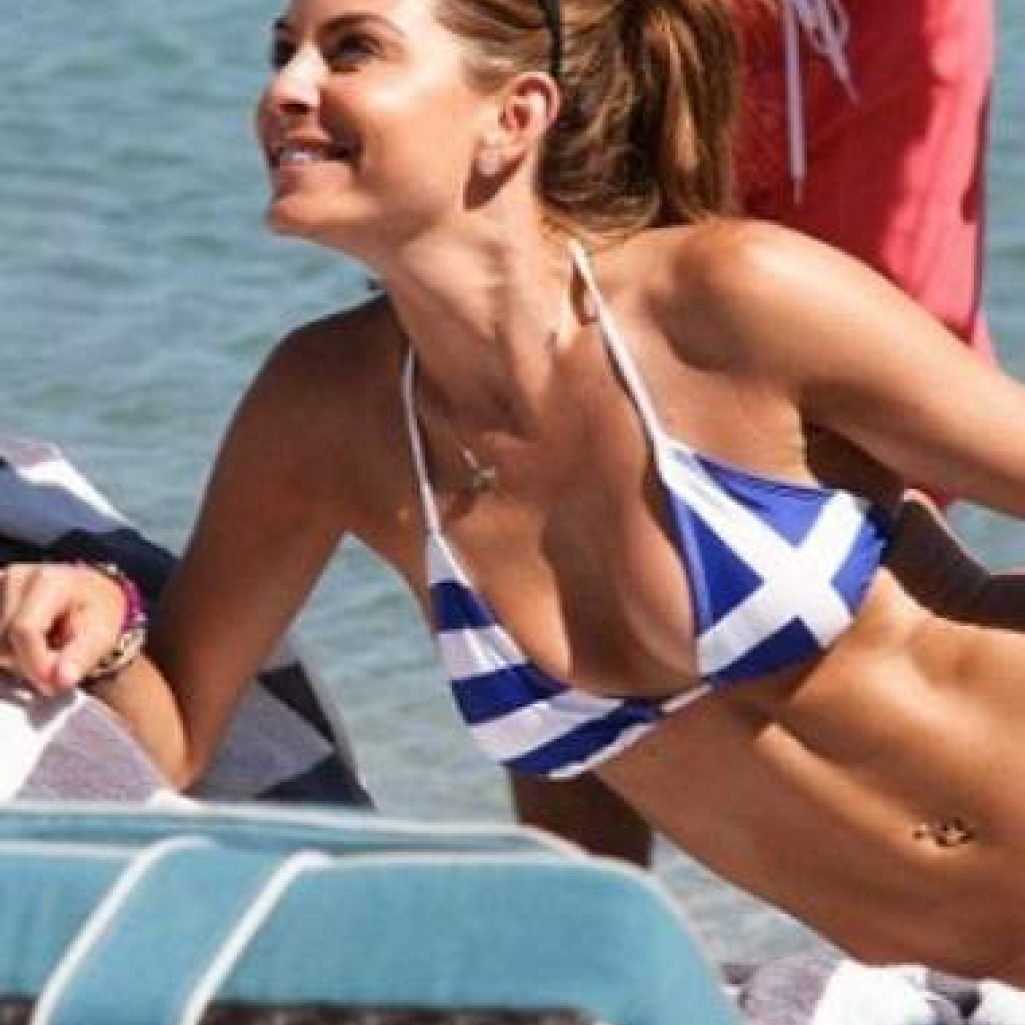 MARIA-MENOUNOS-K.jpg