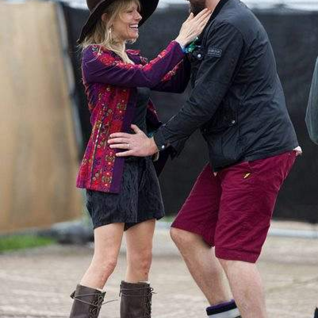 Sienna-Miller-and-Chris-ODowd1.jpg