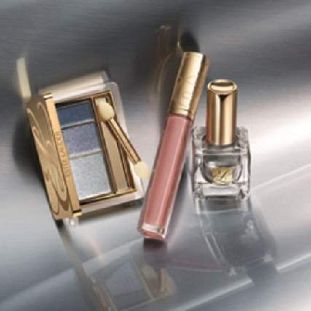 Ad_product_shot_Pure_Color_Metallics_Expires_Dec_2013_Global_Ex_EMEA.jpg