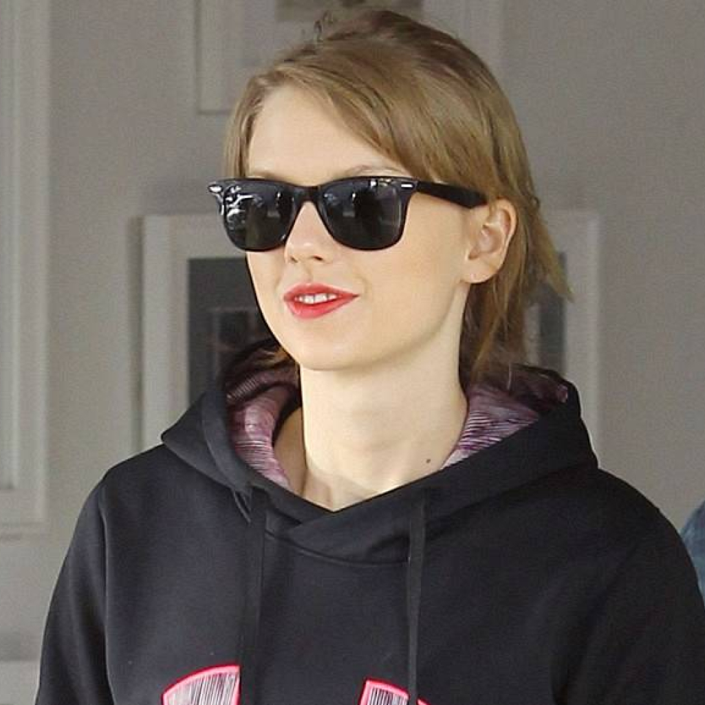 TAYLOR-7.jpg