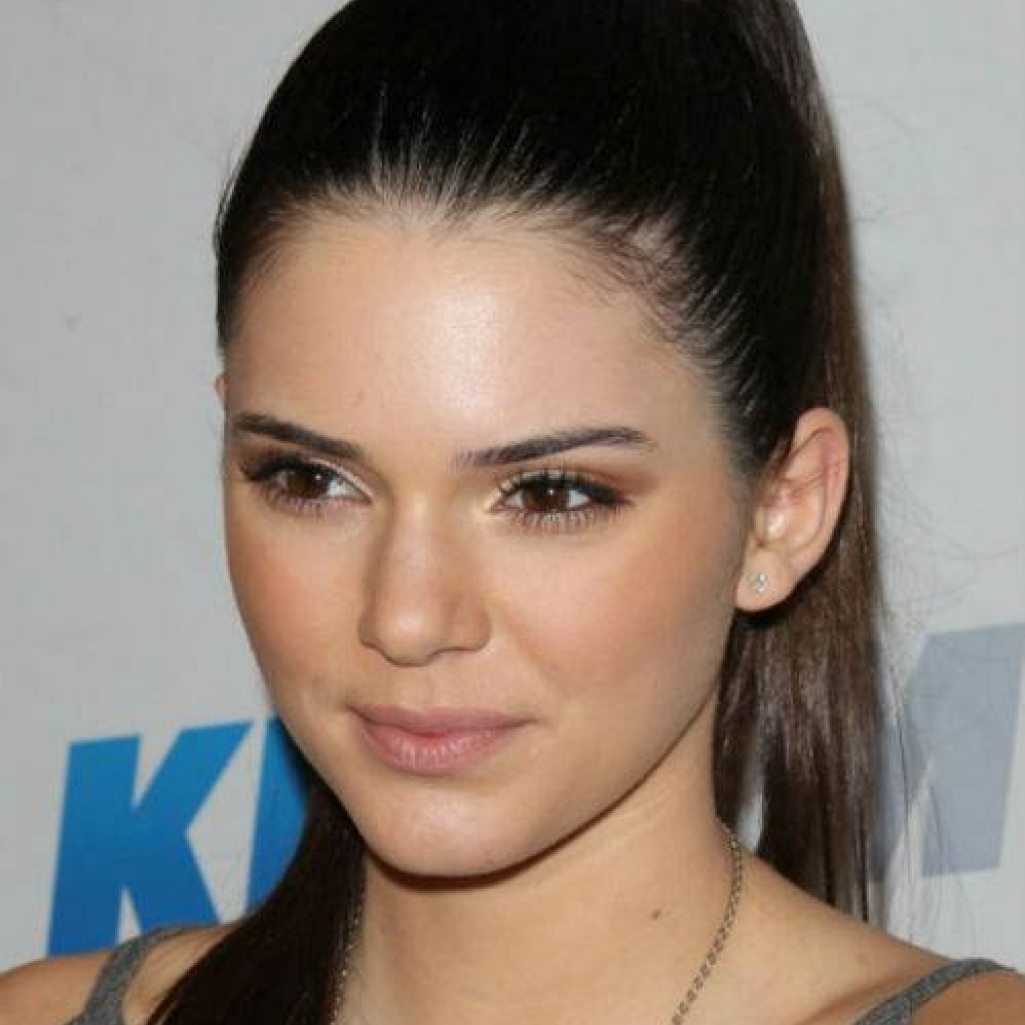 Kendall-Jenner3-570-800x6001.jpg