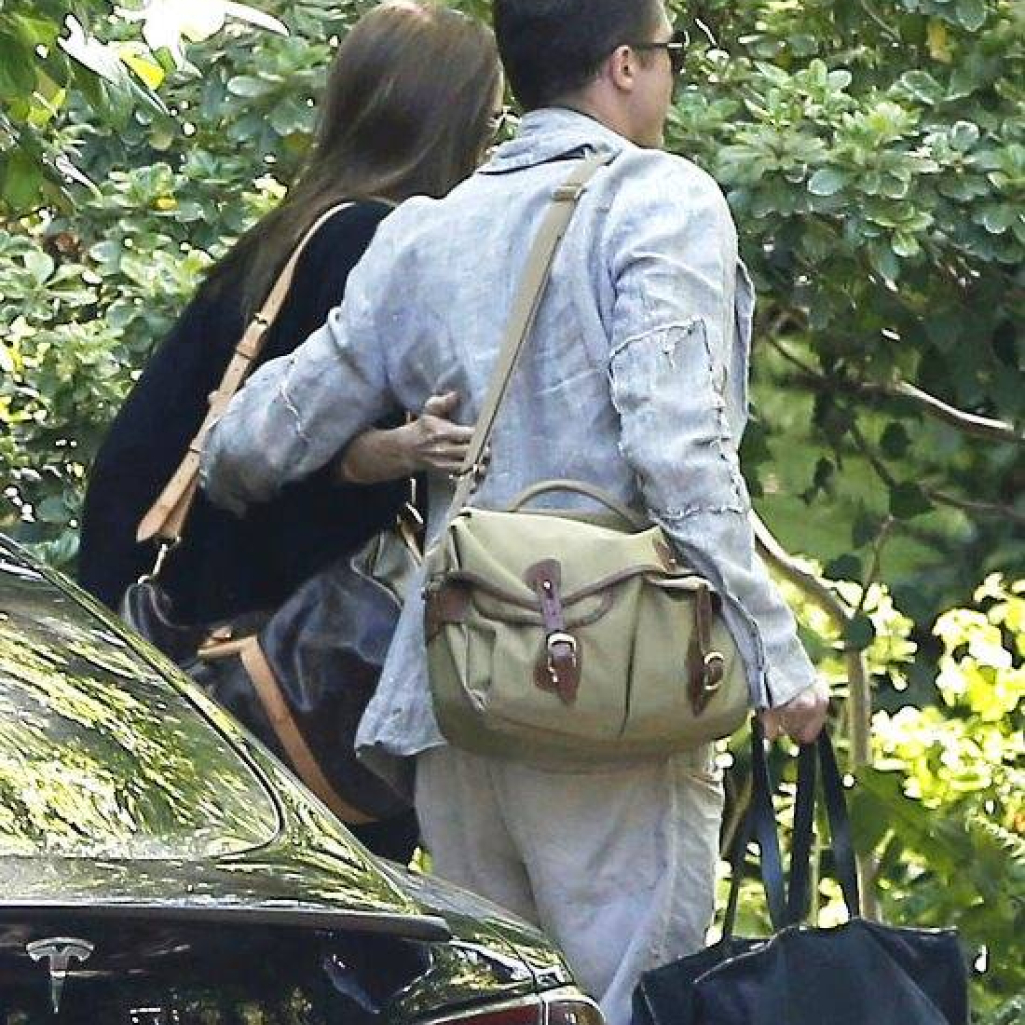 Brad-Pitt-Angelina-Jolie4.jpg