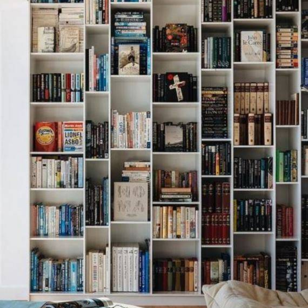 bookcase-101.jpg