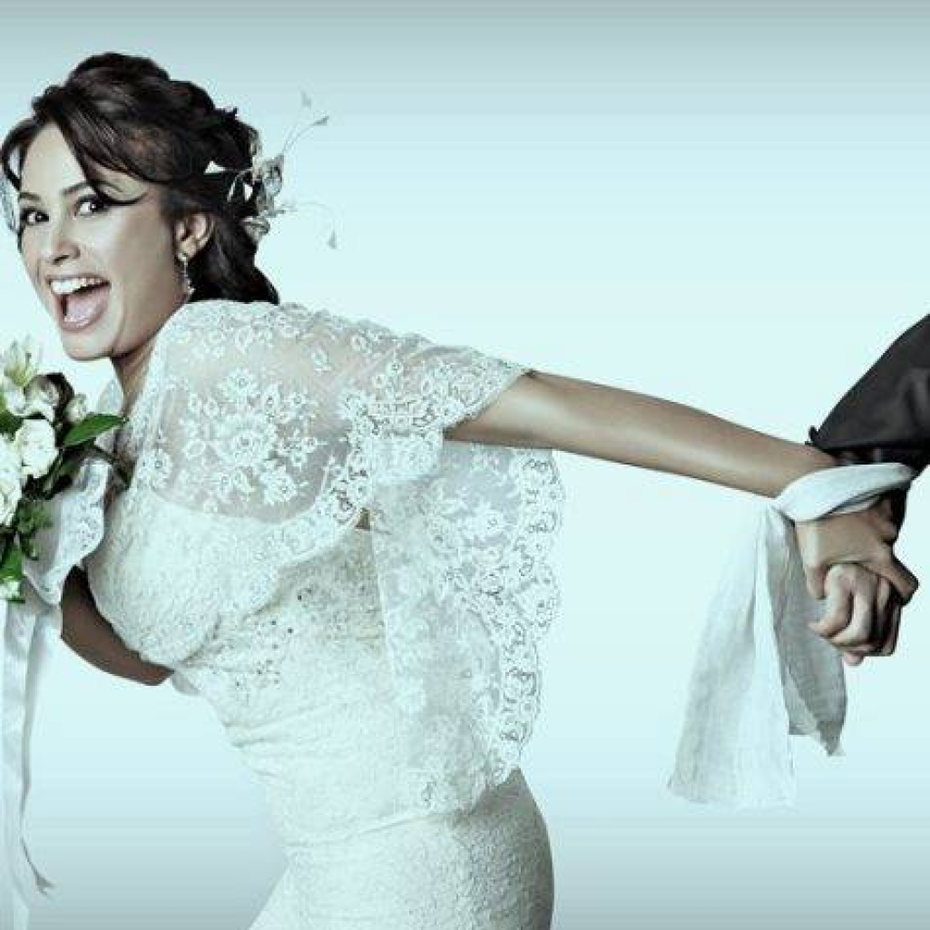 Bride-3ayzah-Atgawez1.jpg