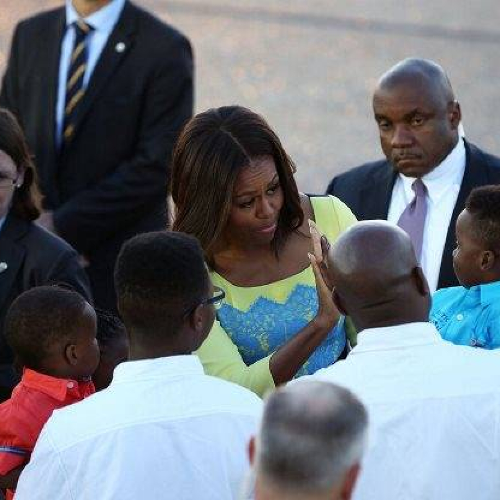 Michelle-Obama-Daughters-Europe-June-2015-Pictures-2.jpg