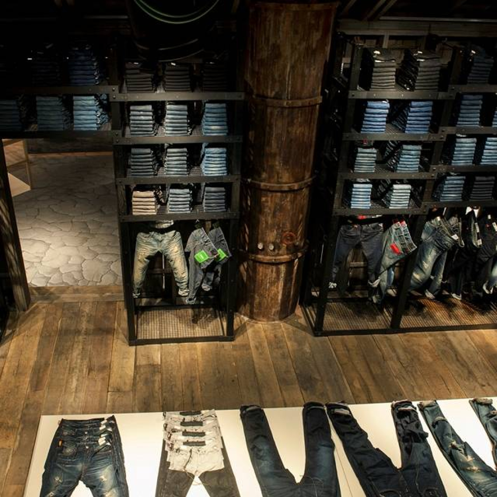REPLAY-The-Stage_store21.jpg