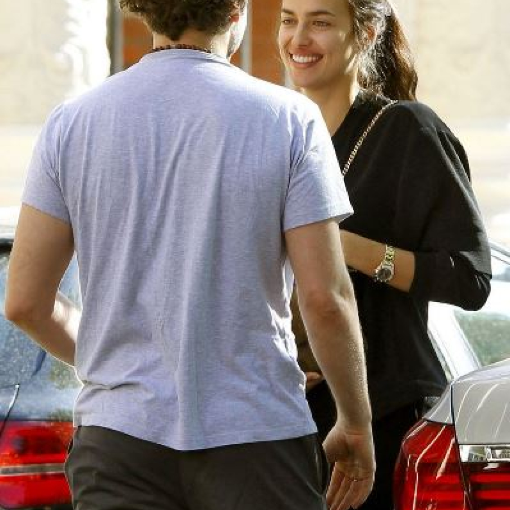 PAY-Bradley-Cooper-and-Irina-Shayk.jpg