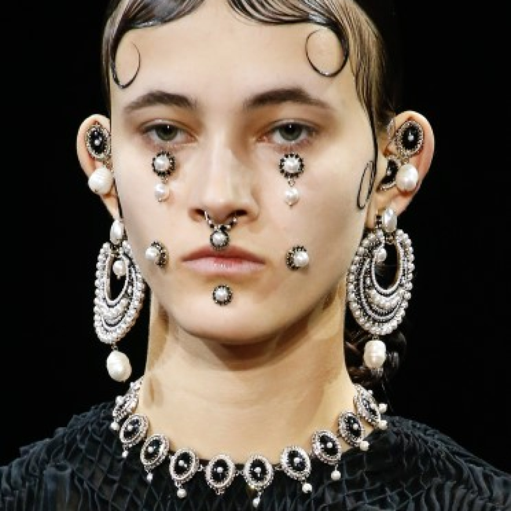 givenchy_dwaw1516_060.jpg