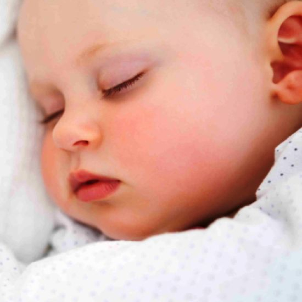 How-to-Get-a-Baby-to-Sleep-1.jpgkUWETa.jpg
