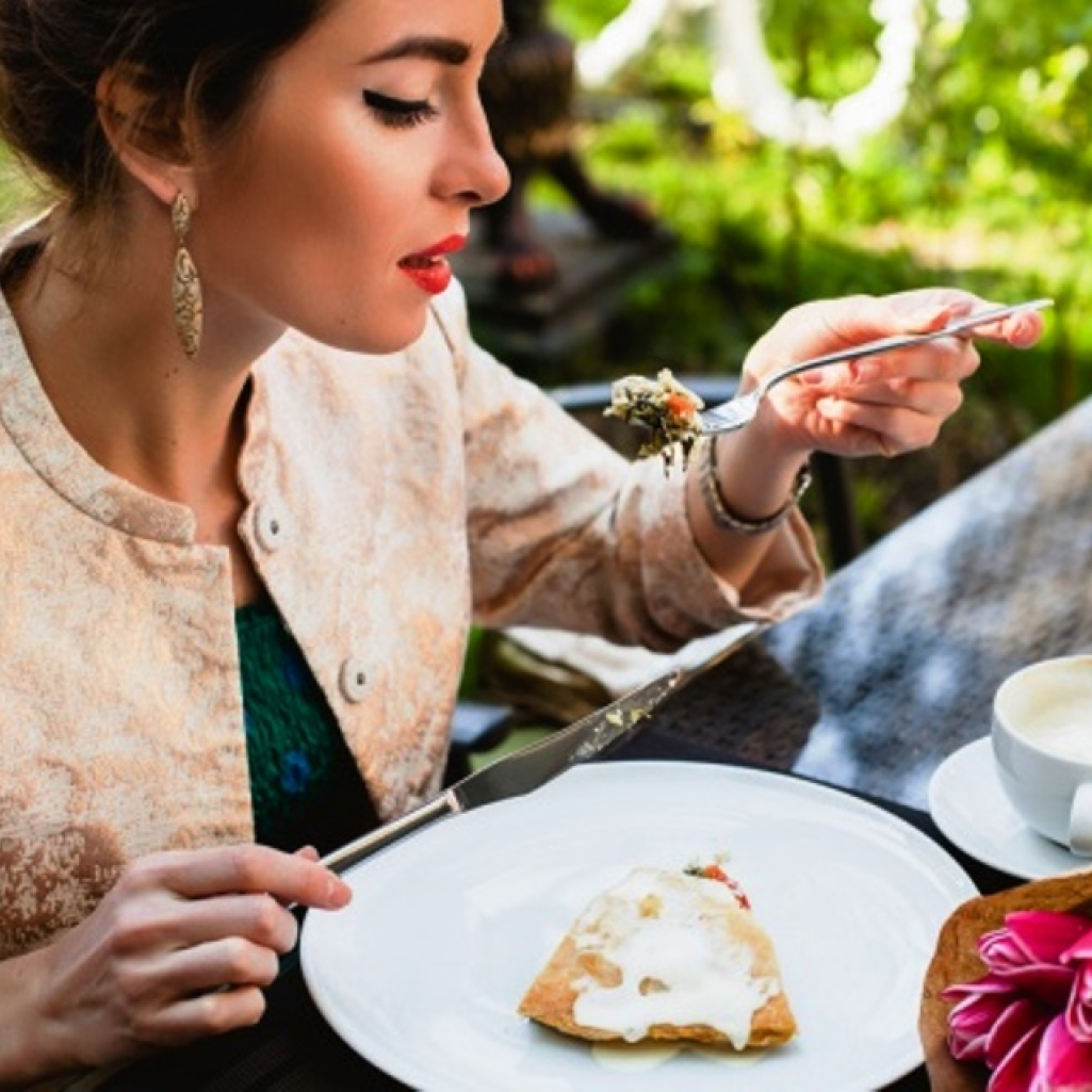 the-cold-hard-truth-about-overcoming-an-eating-disorder.jpg