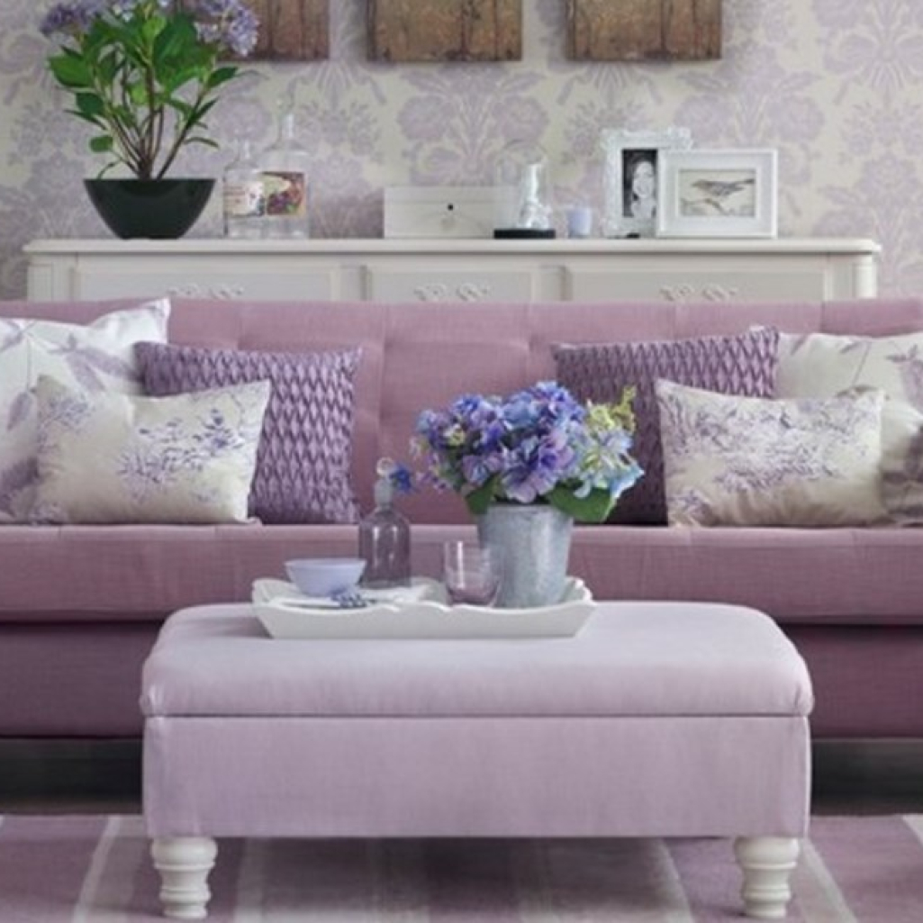airy-and-elegant-feminine-living-rooms-50.jpg