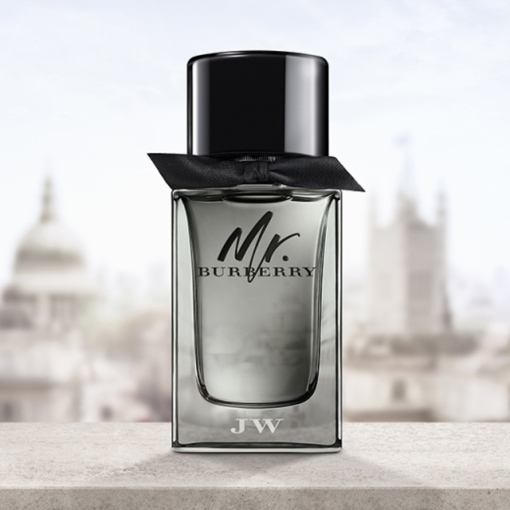 2016_MR_BURBERRY_CREATIVE_PACKSHOT-1.jpg