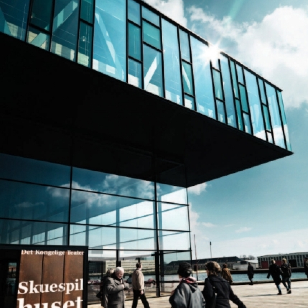 Skuespilhuset_-_official_programme_picture-1.jpg