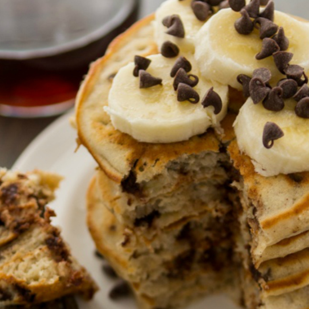 banana-chocolate-chip-pancakes1.jpg