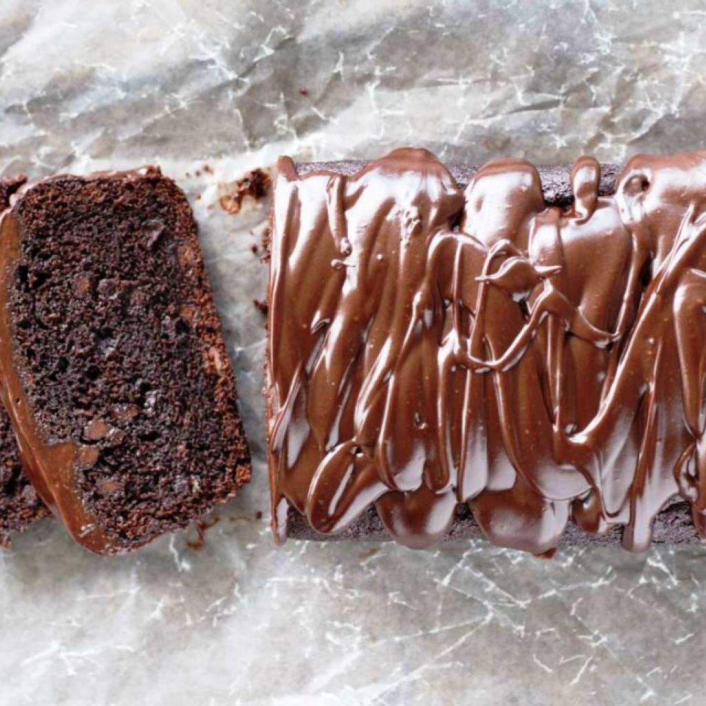 tiple-chocolate-banana-bread-11.jpg