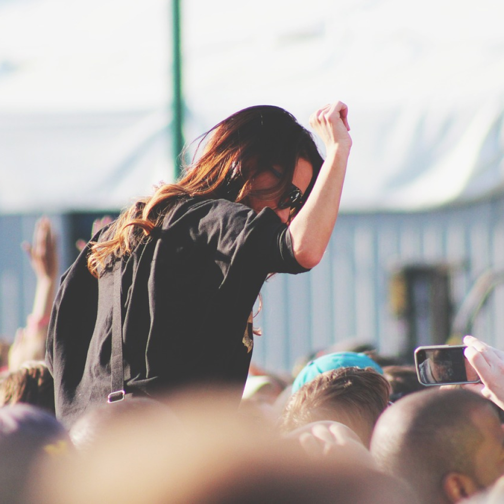 concert-1209323-1280.jpg