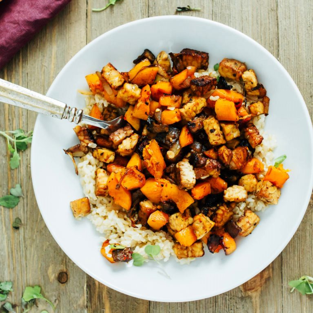 tempeh-butternut-squash-noodle-bake-3-768x1152.jpg