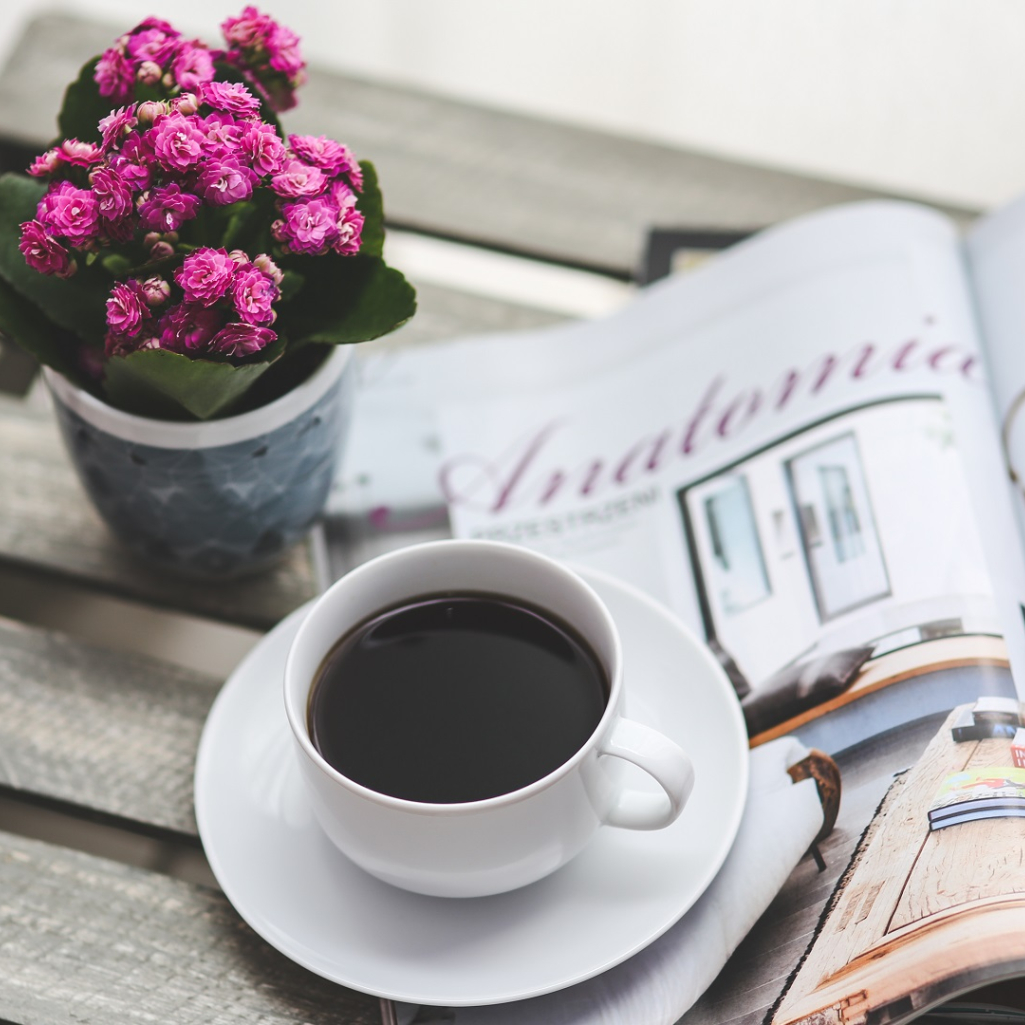 coffee-flower-reading-magazine.jpg