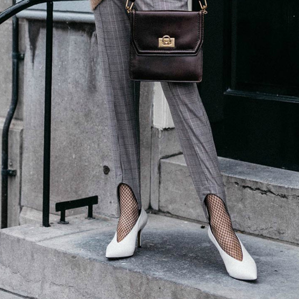 vneck-shoes-cover.jpg