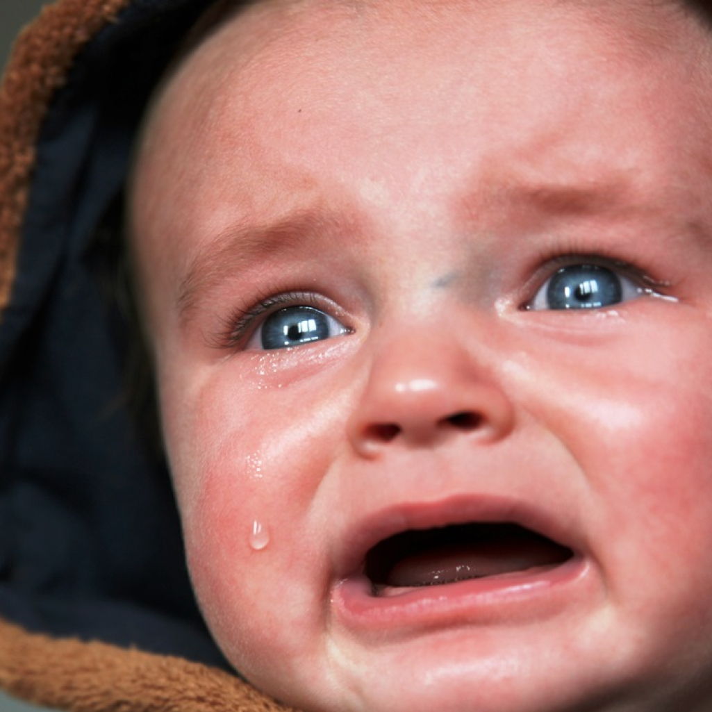 baby-tears-small-child-sad-47090.jpeg