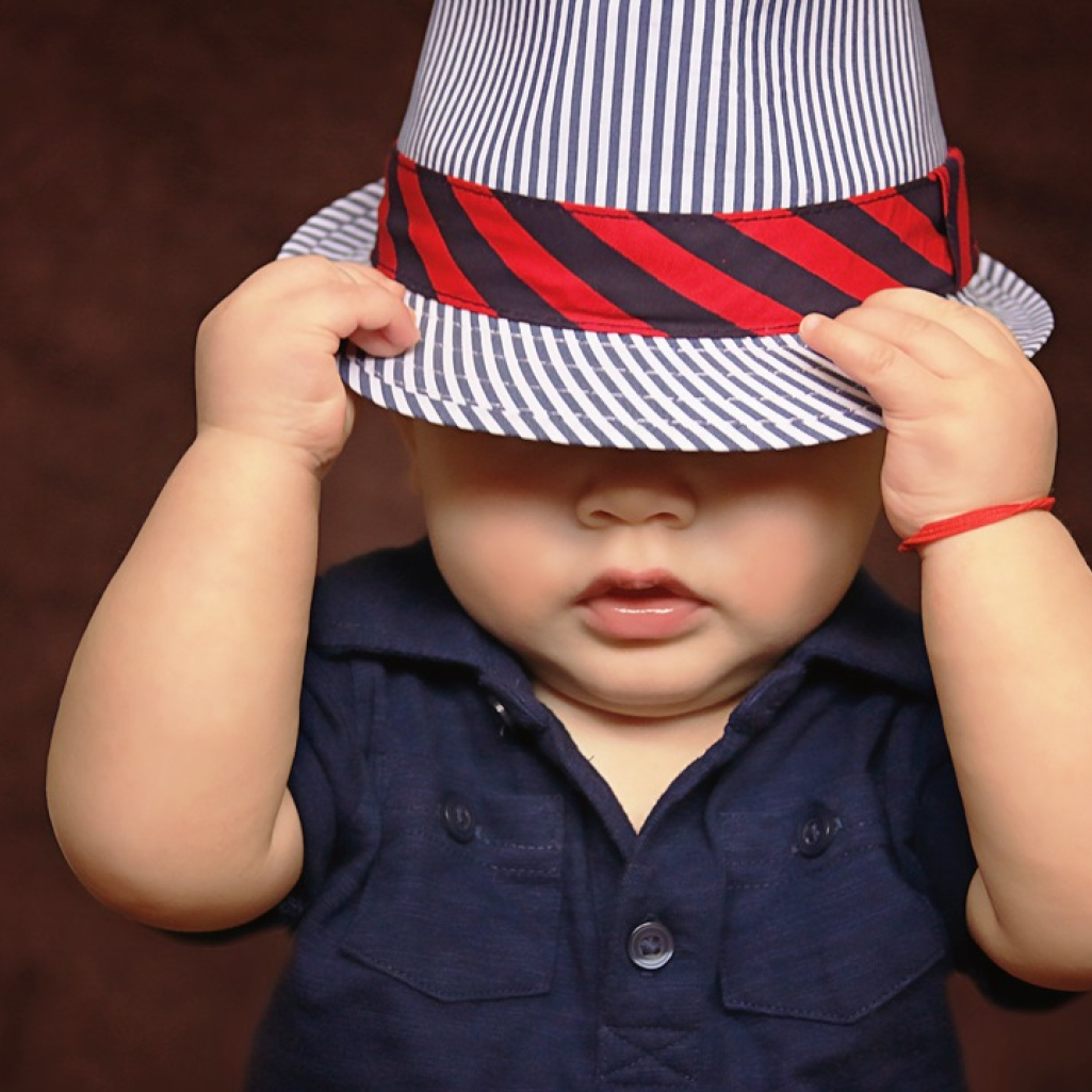 baby-boy-hat-covered-101537.jpeg