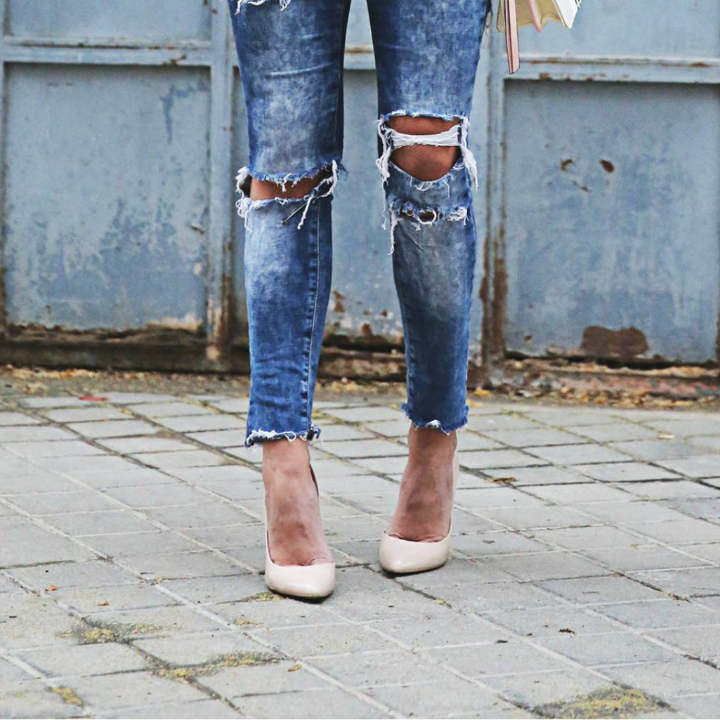 cropped-jeans-nude-shoes.jpg