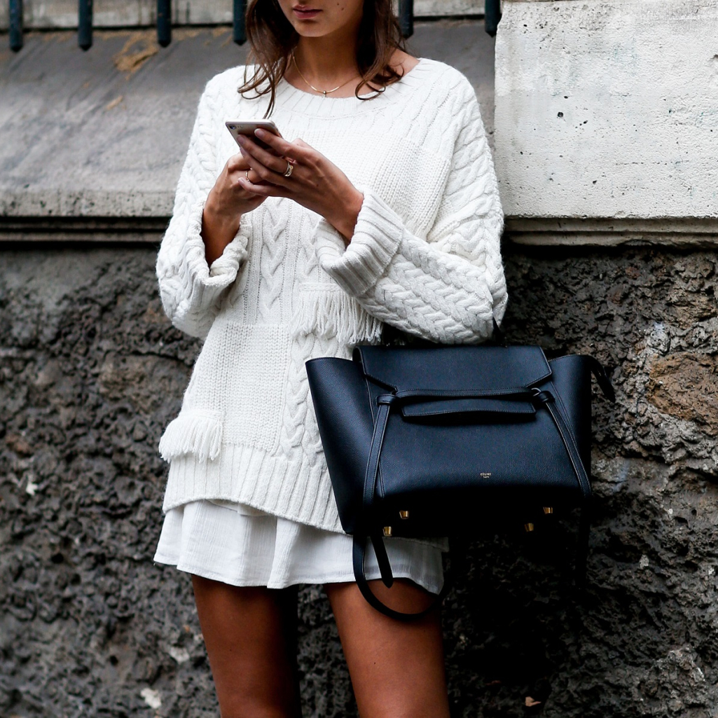 abaca-610096-144.jpg