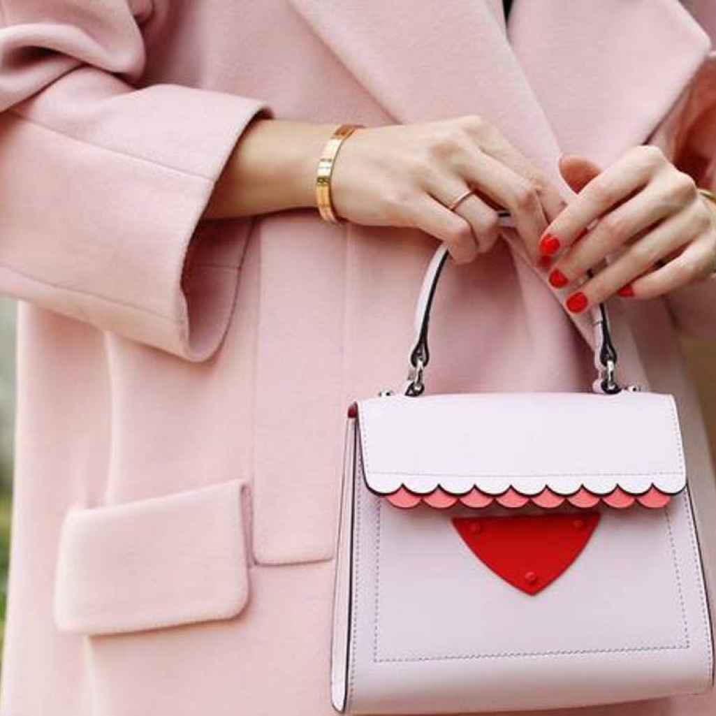 x3fgld-l-610x610-bag-coat-bracelet-tumblr-white-bag-nail-polish-nails-red-nails-pink-coat-cuff-bracelet-gold-bracelet-ring-jewels-jewelry-gold-jewelry-atlantic-pacific.jpg