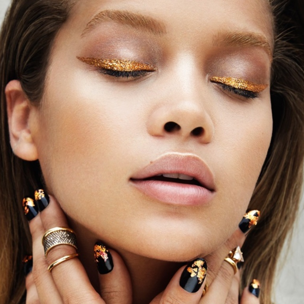 jasmine-sanders-vogue-taiwan-makeup-2016-photoshoot03.jpg