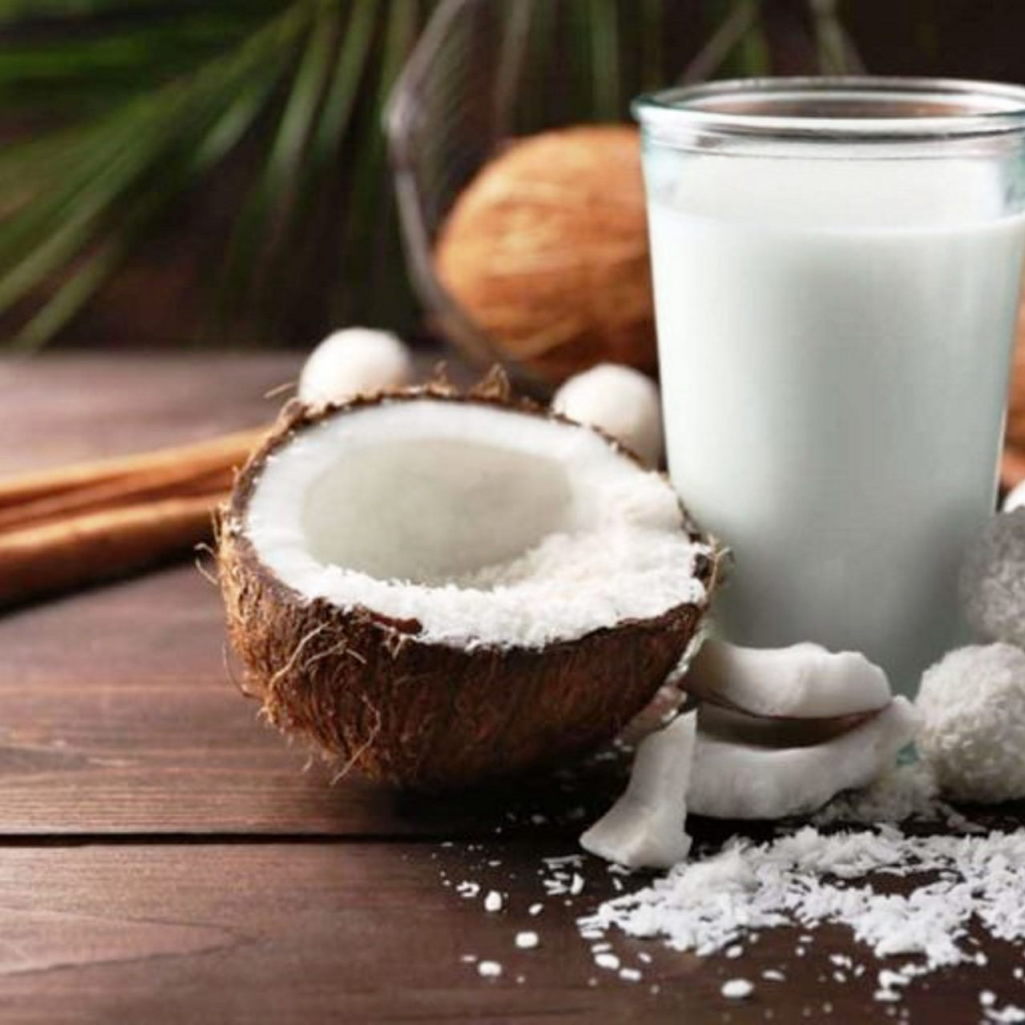 coconut-milk-anti-inflammatory-768x512.jpg