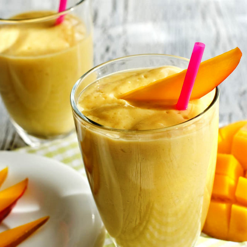 pineapple-mango-smoothie-recipe.jpg