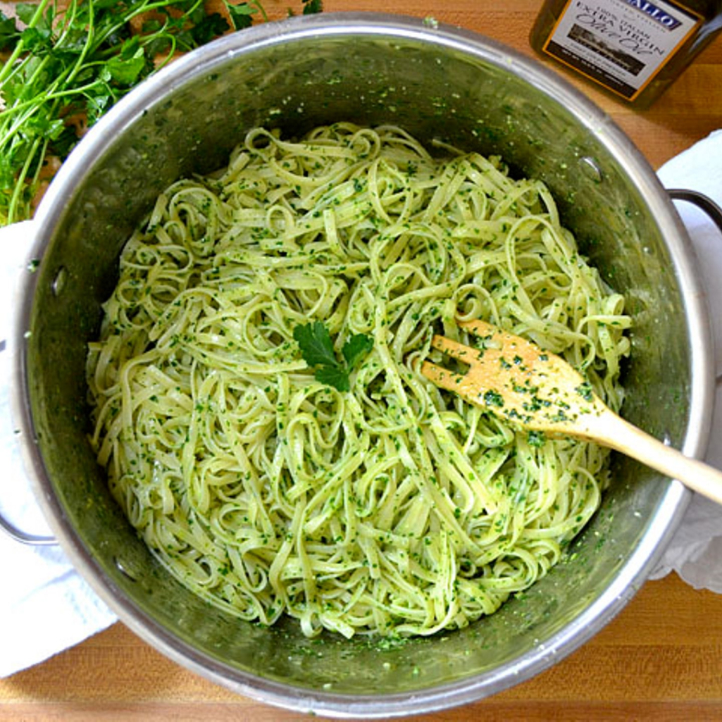 parsley-pesto-pot.jpg