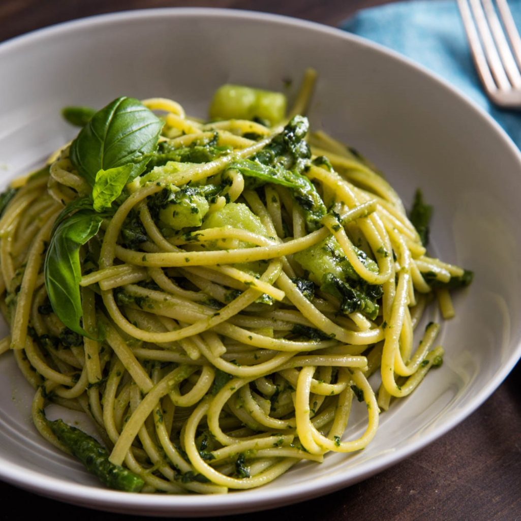 20160209-finishing-pasta-pesto-vicky-wasik-7-2.jpg