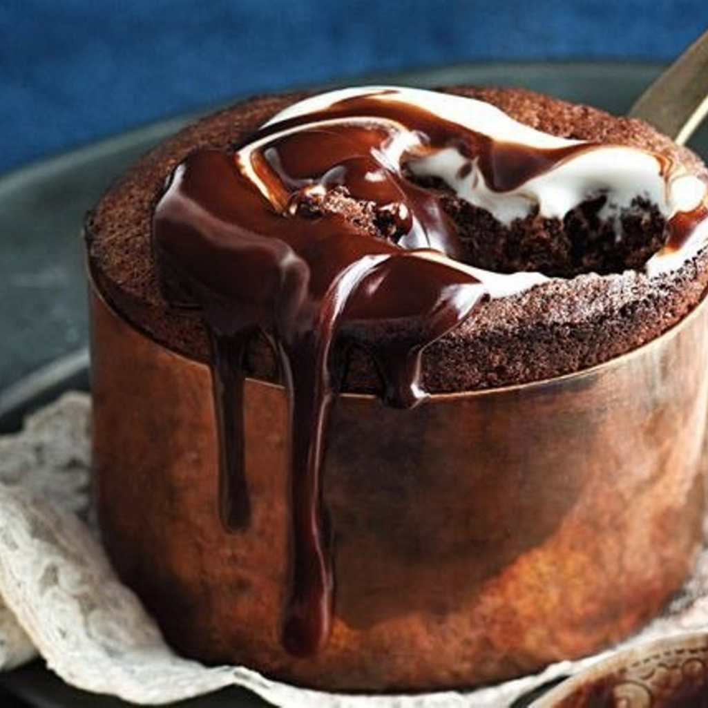 easy-molten-chocolate-souffle-58756-1.jpeg