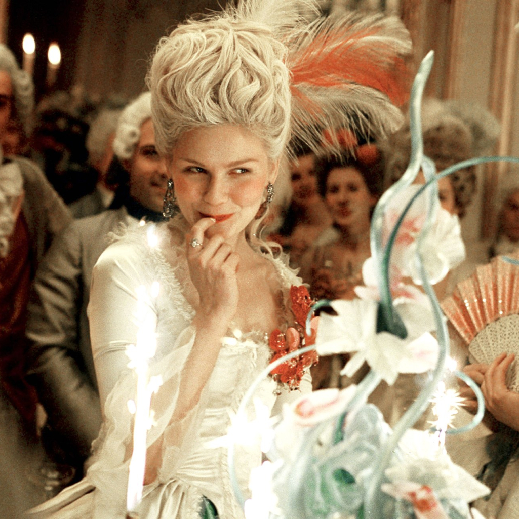 marie-antoinette-gq.jpg