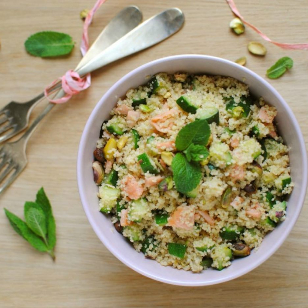 cous_cous_zucchine_salmone_pistacchi_veloce-686x1024.jpg