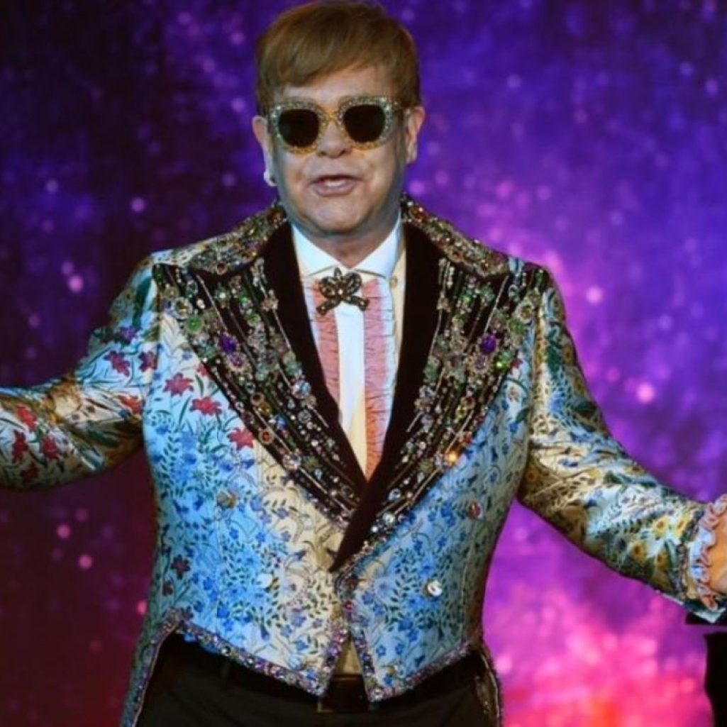 O Elton John πραγματοποίησε έρανο συγκεντρώνοντας 5,4 εκατ. ευρώ για την καταπολέμηση του AIDS