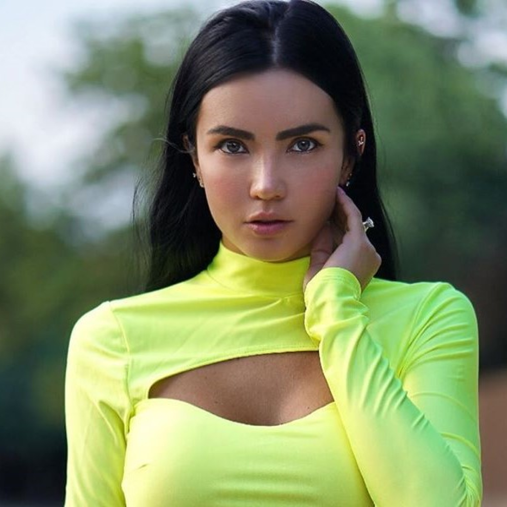 Ariana James: To καυτό fitness model απο την Κολομβία αναστατώνει τα πλήθη