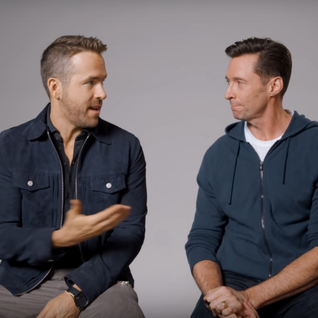 Το ξεκαρδιστικό post του Hugh Jackman στον Ryan Reynolds μετά την ανακοίνωση του πιο σέξι άντρα για το 2019, John Legend