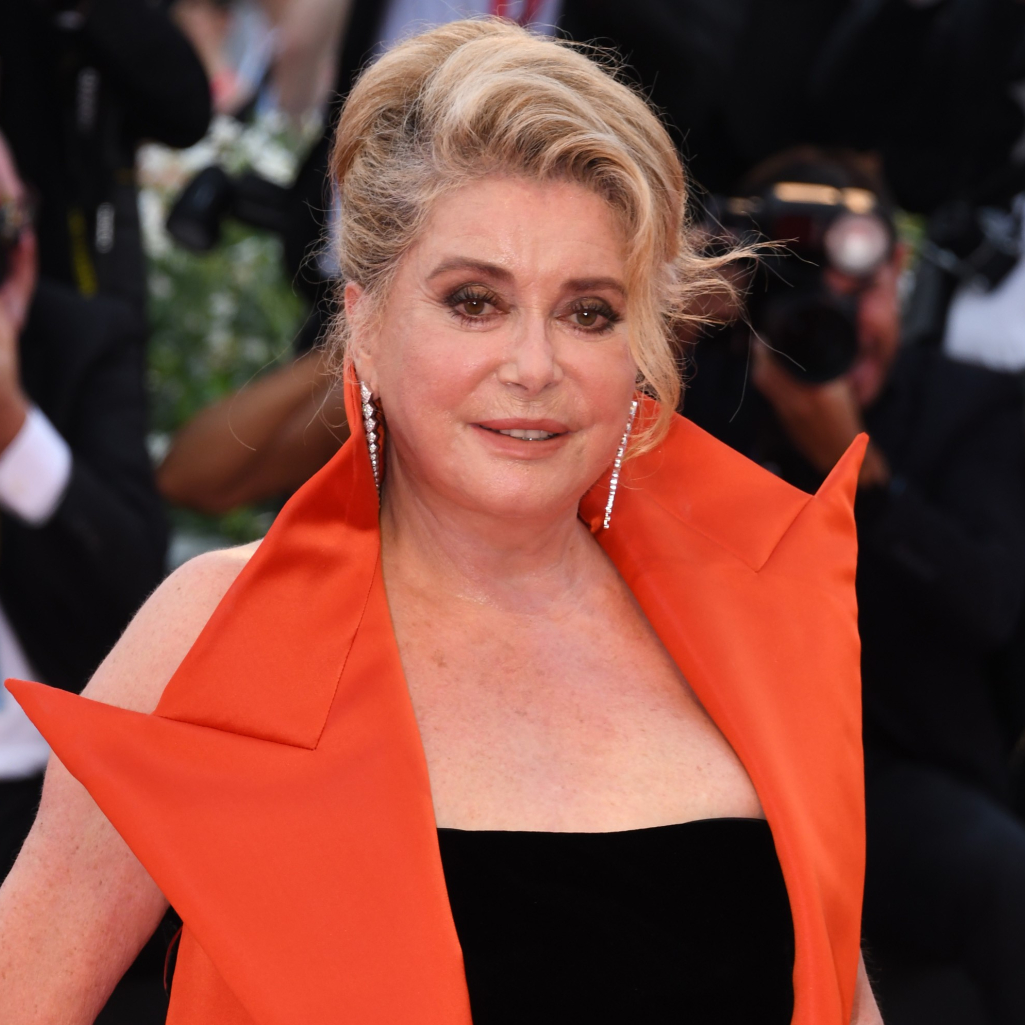 H Catherine Deneuve βρίσκεται στο νοσοκομείο σε σοβαρή κατάσταση