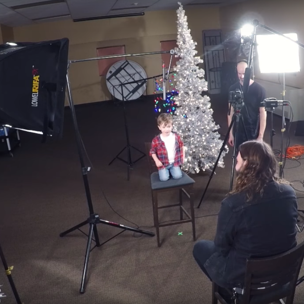 Παιδιά απαντούν σε χριστουγεννιάτικες ερωτήσεις σ' ένα απολαυστικό βίντεο