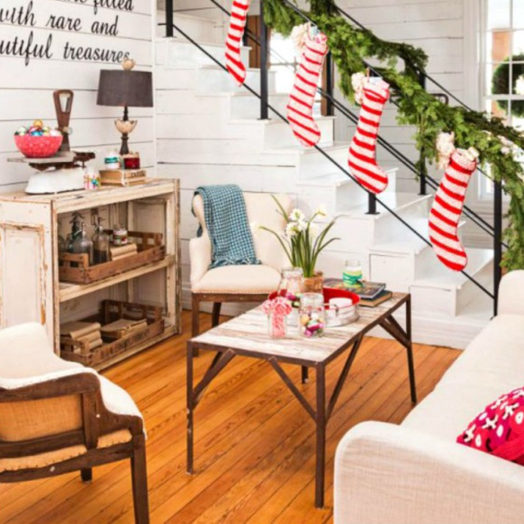 6 ιδέες για να φέρετε τα Χριστούγεννα στο μικρό σπίτι σας