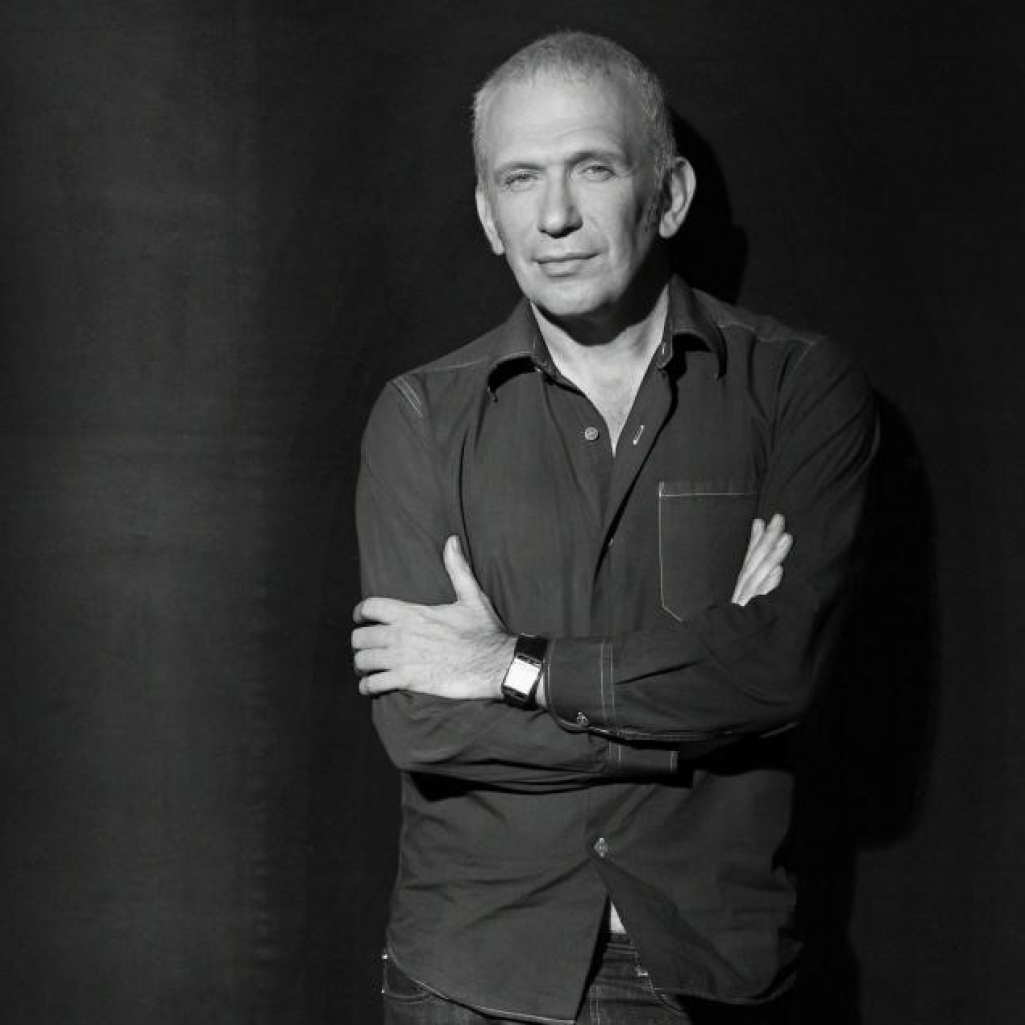 Jean Paul Gaultier: Ο εμβληματικός σχεδιαστής ετοιμάζει σε λίγες μέρες, την τελευταία επίδειξη μόδας