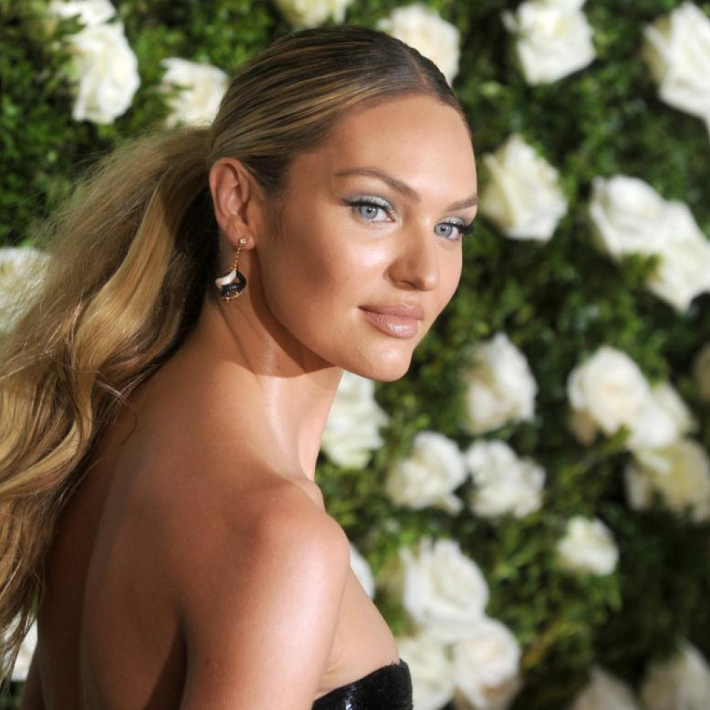 H Candice Swanepoel δεν αφήνει τίποτα στη φαντασία