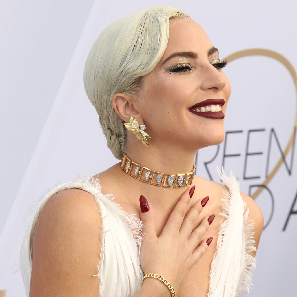 Η μητέρα της Lady Gaga συγκινεί,  μιλώντας για την κατάθλιψη της τραγουδίστριας
